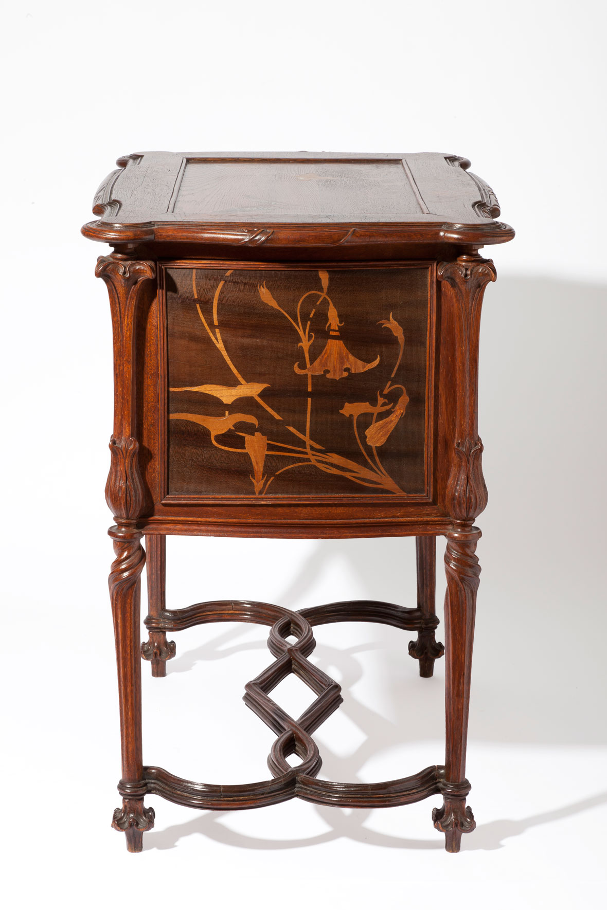 Galle Commode